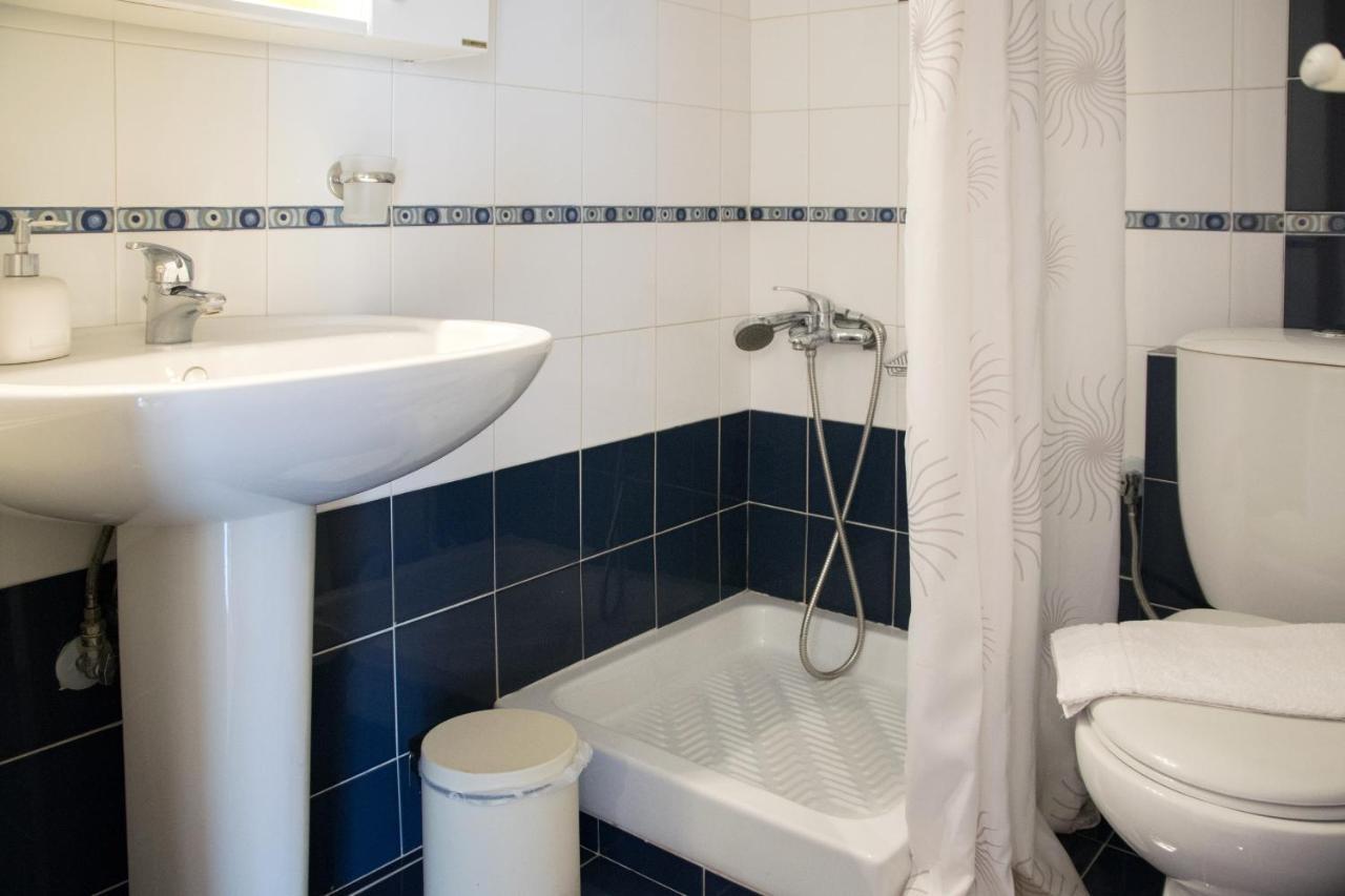 Sunny City Studio Apartment Kalamata Bagian luar foto
